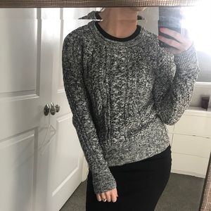 Gap sweater